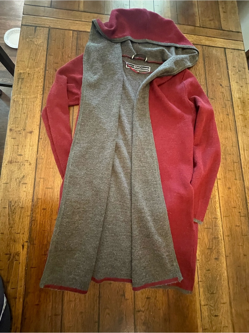 blanc noir Two-Tone Hooded Long Cardigan in Red and Gray